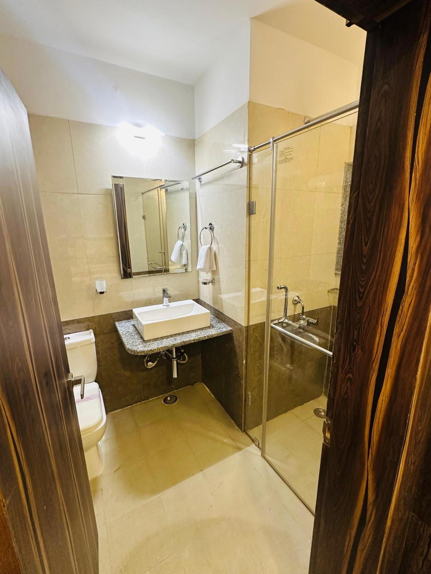 Hotel The Grand Agastya Kaohni Exterior foto